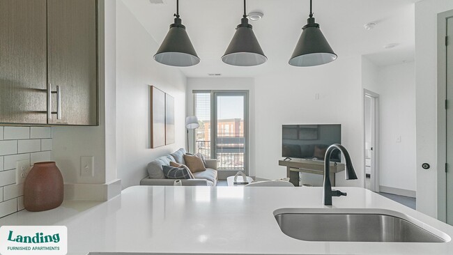 Photo - 2005 Brook Rd Unit 2-422.1398208