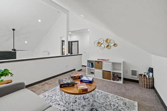 Photo - 311 Skate Creek Rd N Unit ID1054654P