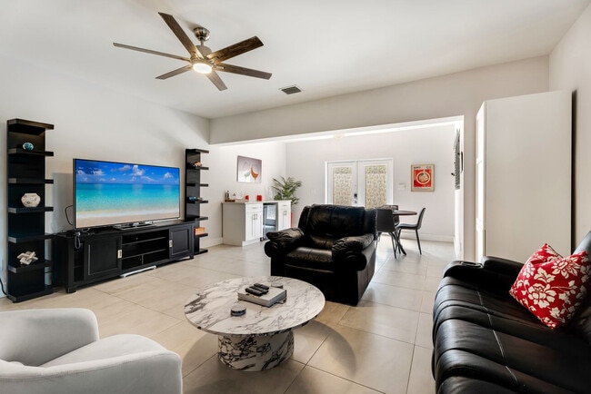 Photo - 1526 SW 20th Ave Unit SI ID1521493P