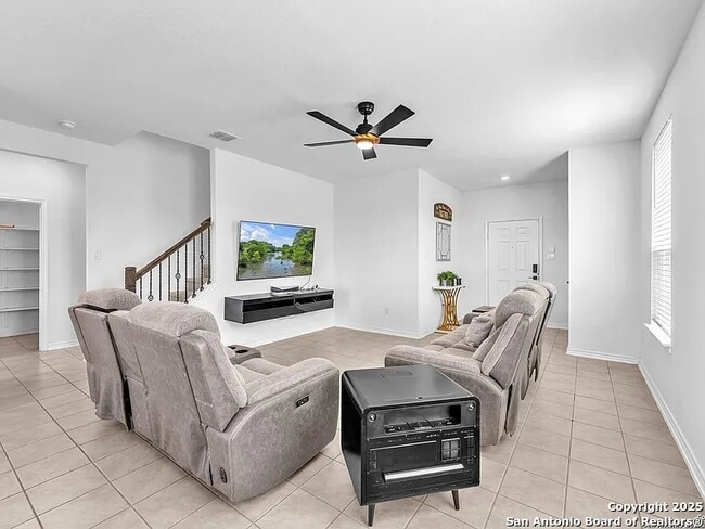 Photo - 15836 Selene View