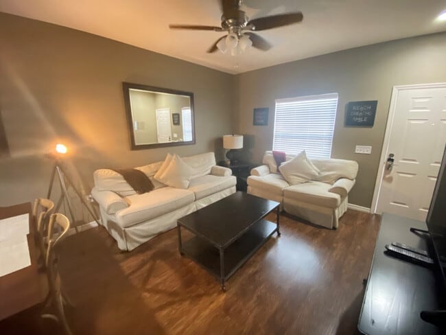 Building Photo - 5372 Diplomat Ct Unit ID1285814P