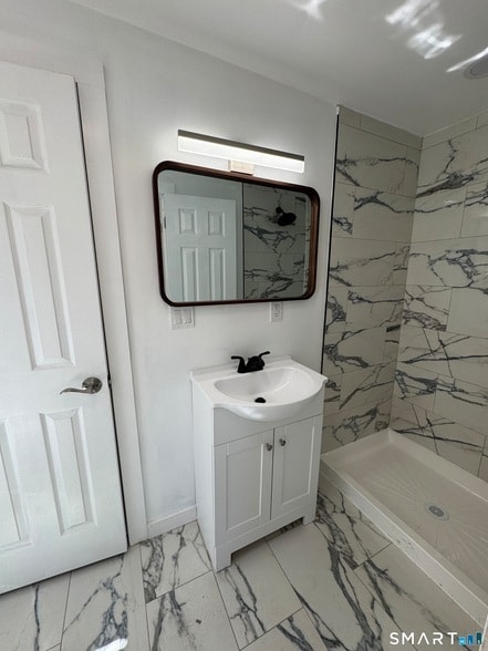 Photo - 139 Poplar St