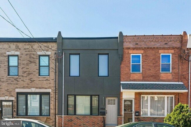 Building Photo - 3156 Almond St