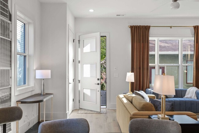 Photo - 1315 16th Ave S Unit ID1382979P