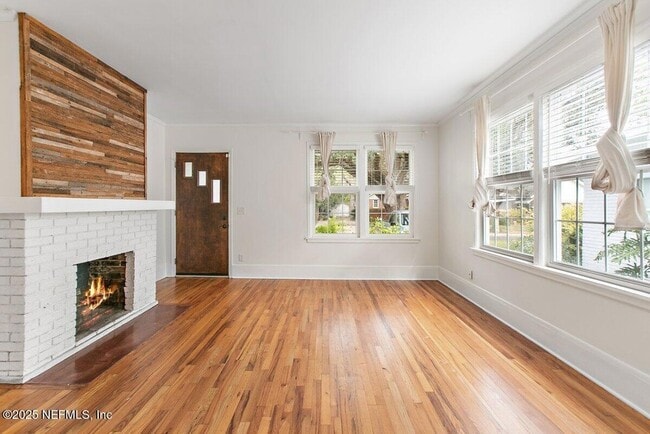 Photo - 4548 French St