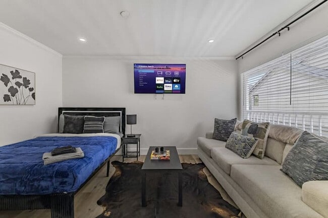 Photo - 2216 Hazard St Unit FL1-ID1257752P