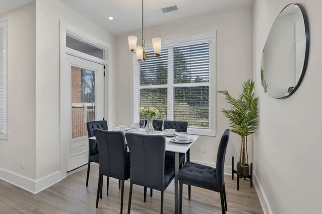 Photo - 514 Pleasant Dr Unit ID1094372P