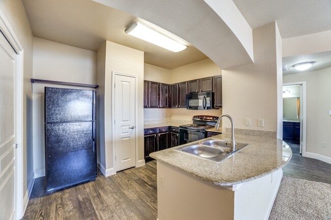 Photo - LUXE AT 1300