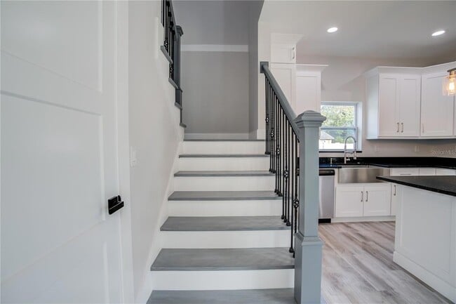 Photo - 5634 Queener Ave