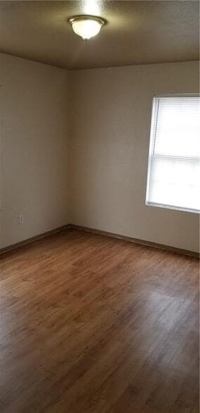 Photo - 405 Sisters Ave Unit 102