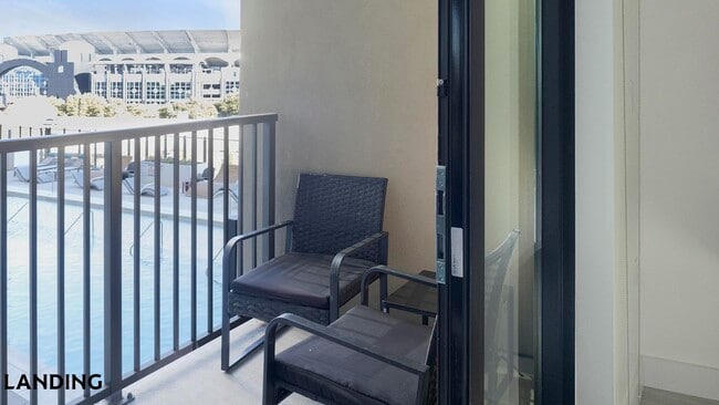 Photo - 1007 S Mint St Unit 831