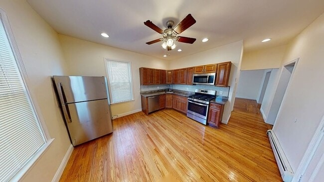 Photo - 55 Hazleton St Unit 2