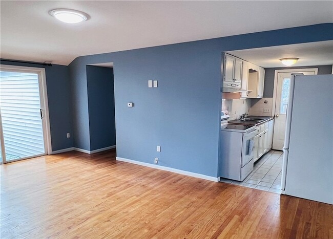 Photo - 93 Grand View Dr