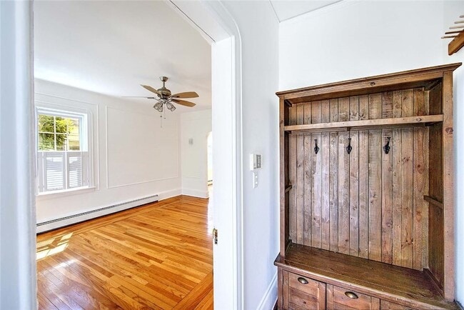 Photo - 91 4th St