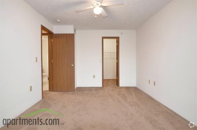 Bedroom - Higgins Estates Apartments