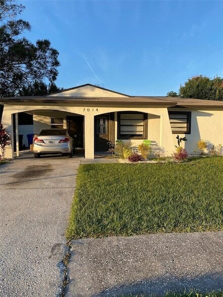 Building Photo - 7014 Glenview Dr