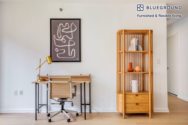 Photo - 535 W 23rd St Unit FL9-ID1280