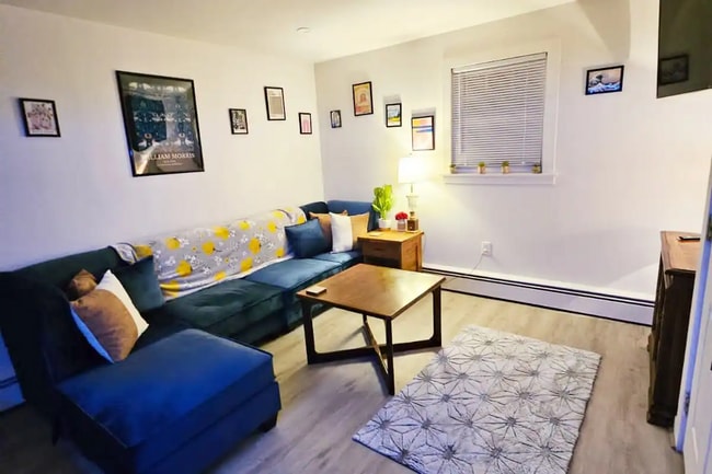 Photo - 2817 Grubb Rd