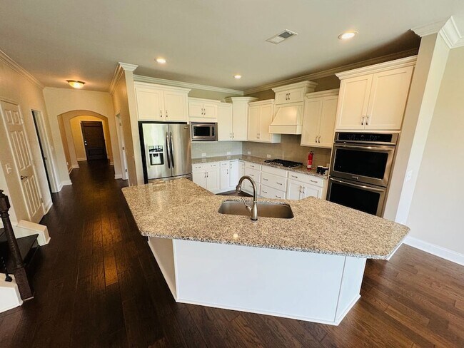 Photo - 1015 Callaway Dr