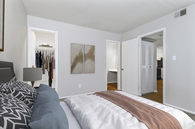 Photo - Southpoint Reserve at Stoney Creek