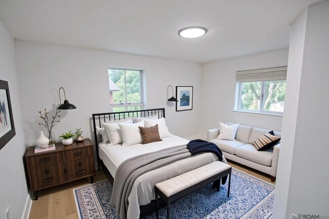 Photo - 30114 Oak St