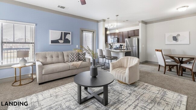 Building Photo - 4689 Mustang Pkwy Unit 8202