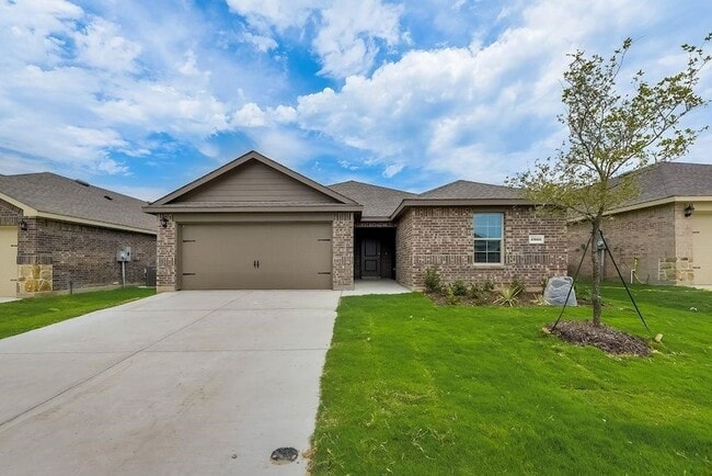 Photo - 2905 Jasmine Dr