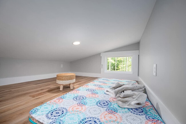 Photo - 288 Stonewall Rd Unit ID1055518P