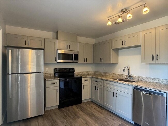 Photo - 1215 Ravida Cir