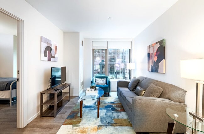 Building Photo - 131 Seaport Blvd Unit SI FL7-ID1050361P