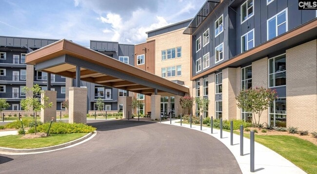 Building Photo - 440 Town Center Pl Unit A3