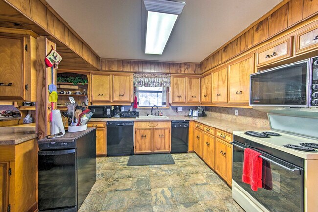 Photo - 928 Welch Ln Unit SI ID1545861P