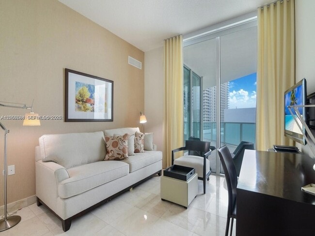 Photo - 150 Sunny Isles Blvd Unit 11801