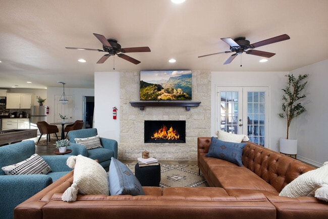 Building Photo - 107 Wickford Way Unit ID1057037P