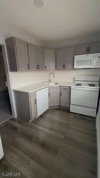 Building Photo - 123 W 1st Ave Unit C07