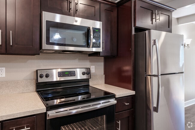 2BR, 1BA - Townhome A - Kitchen - Ramblewood Apartments