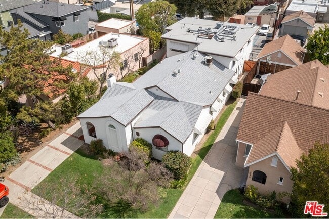 Photo - 4360 Kraft Ave