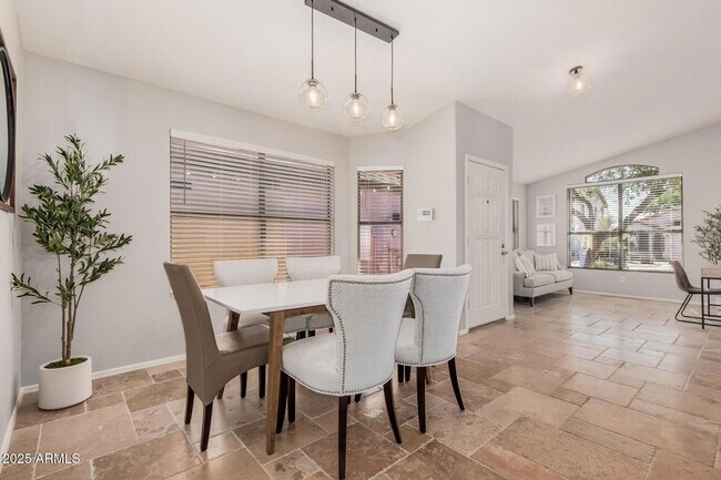 Photo - 4632 E Mossman Rd