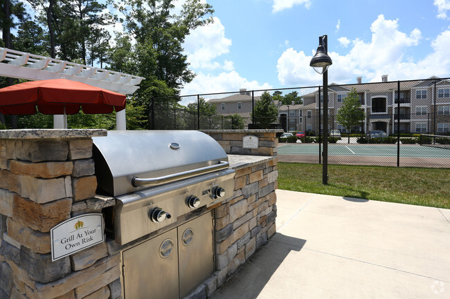 Photo - Garden Springs Apartments