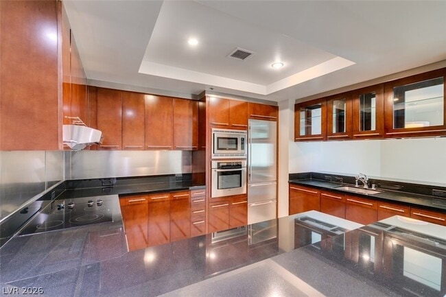 Building Photo - 2700 Las Vegas Blvd S