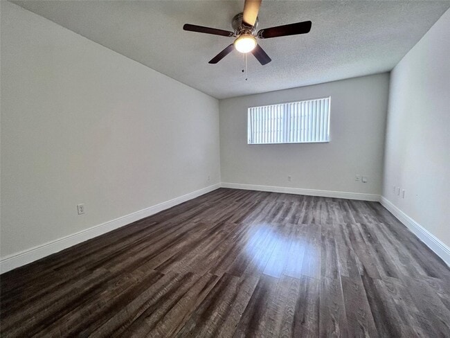 Photo - 1196 NW 40th Ave Unit 94-404