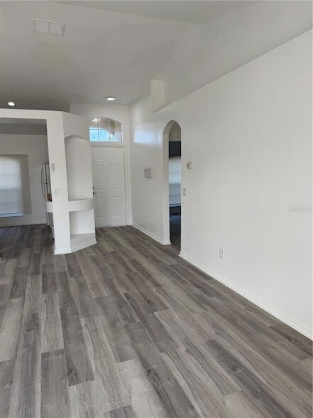 Photo - 20926 Nettleton St