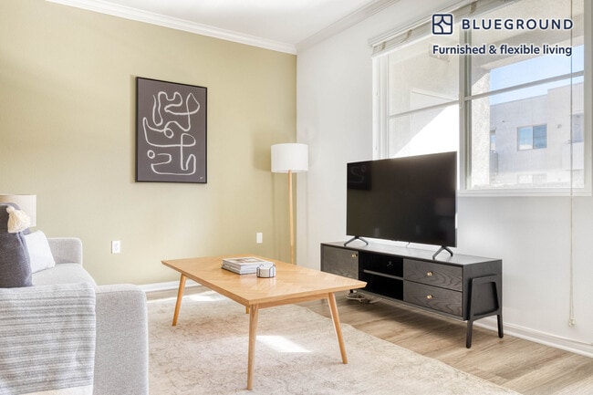 Photo - 1724 Highland Ave Unit FL6-ID230