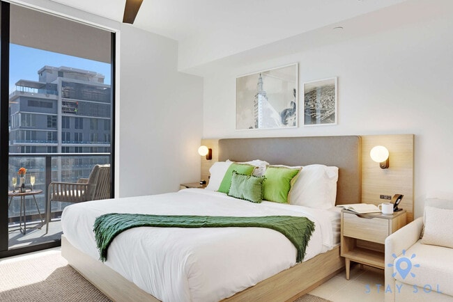 Photo - 601 NE 1st Ave Unit ID1227536P