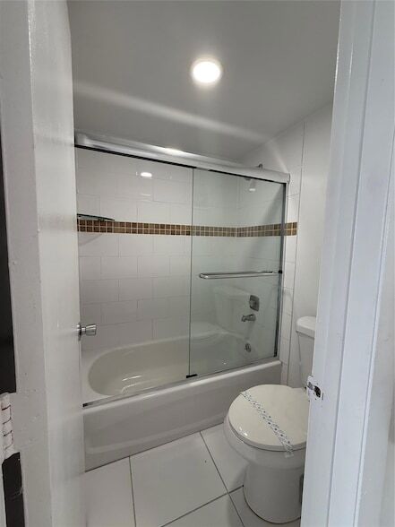 Photo - 17350 NW 68th Ave Unit 300-118A