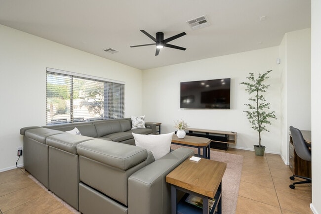 Building Photo - 5538 W Andrea Dr Unit SI ID1255467P