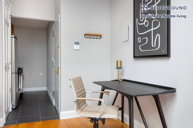 Photo - 120 Christopher St Unit FL5-ID1230