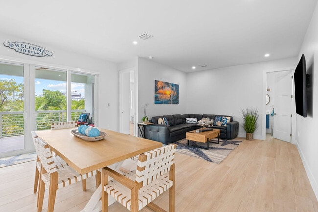 Building Photo - 83 Pescayo Ave Unit ID1325577P