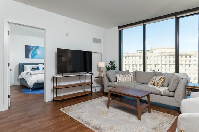 Building Photo - 101 Main St Unit SI ID1252116P