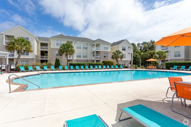 Pool - Avalon of Wilmington